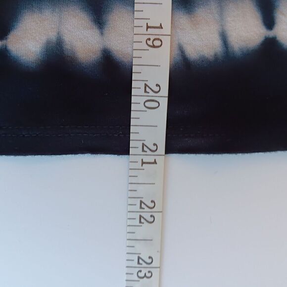 Lot of 4 Wild Fable Sz S Black Long Sleeve Cropped T-Shirts With Tie-Dye Detail - Picture 6 of 8